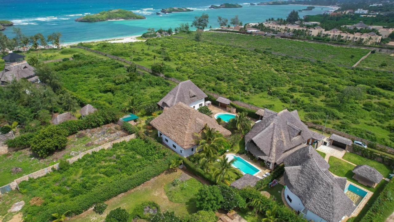 Bed and Breakfast Nyumba Ya Afrika Ватаму Экстерьер фото