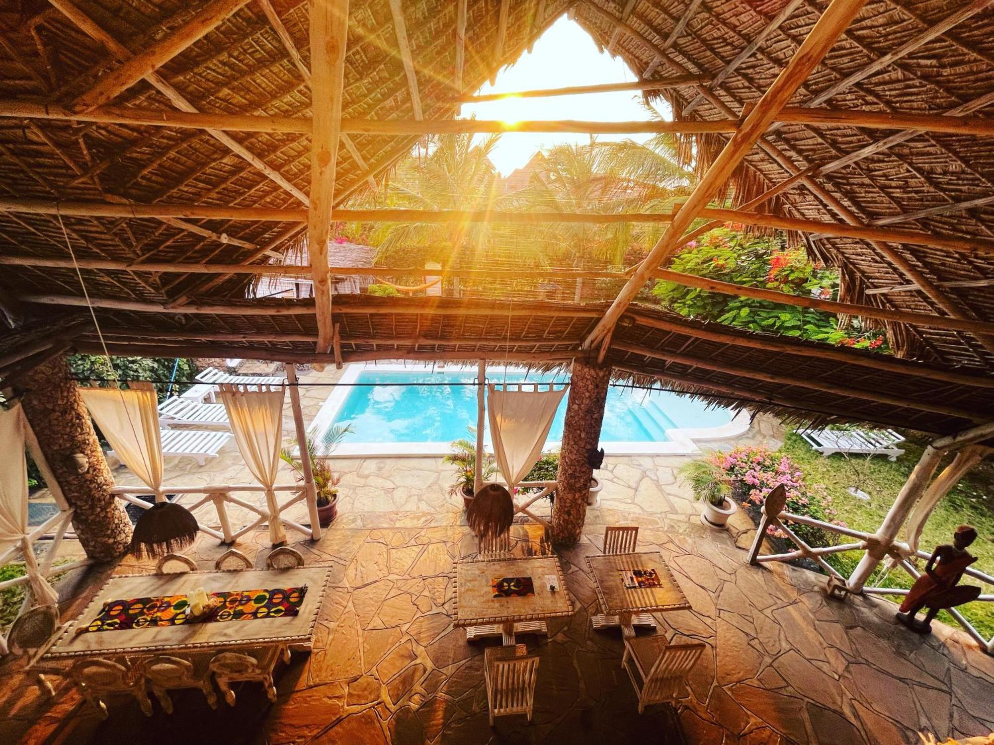 Bed and Breakfast Nyumba Ya Afrika Ватаму Экстерьер фото