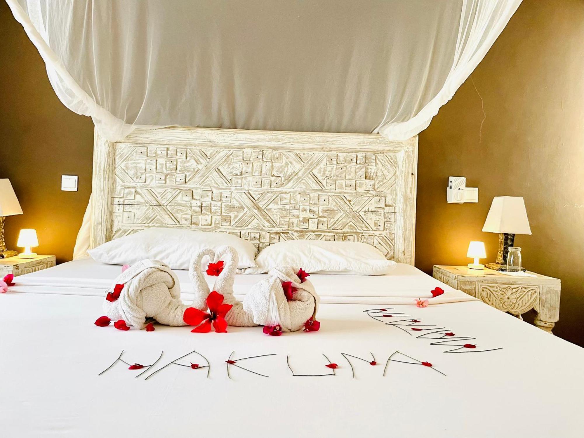 Bed and Breakfast Nyumba Ya Afrika Ватаму Экстерьер фото