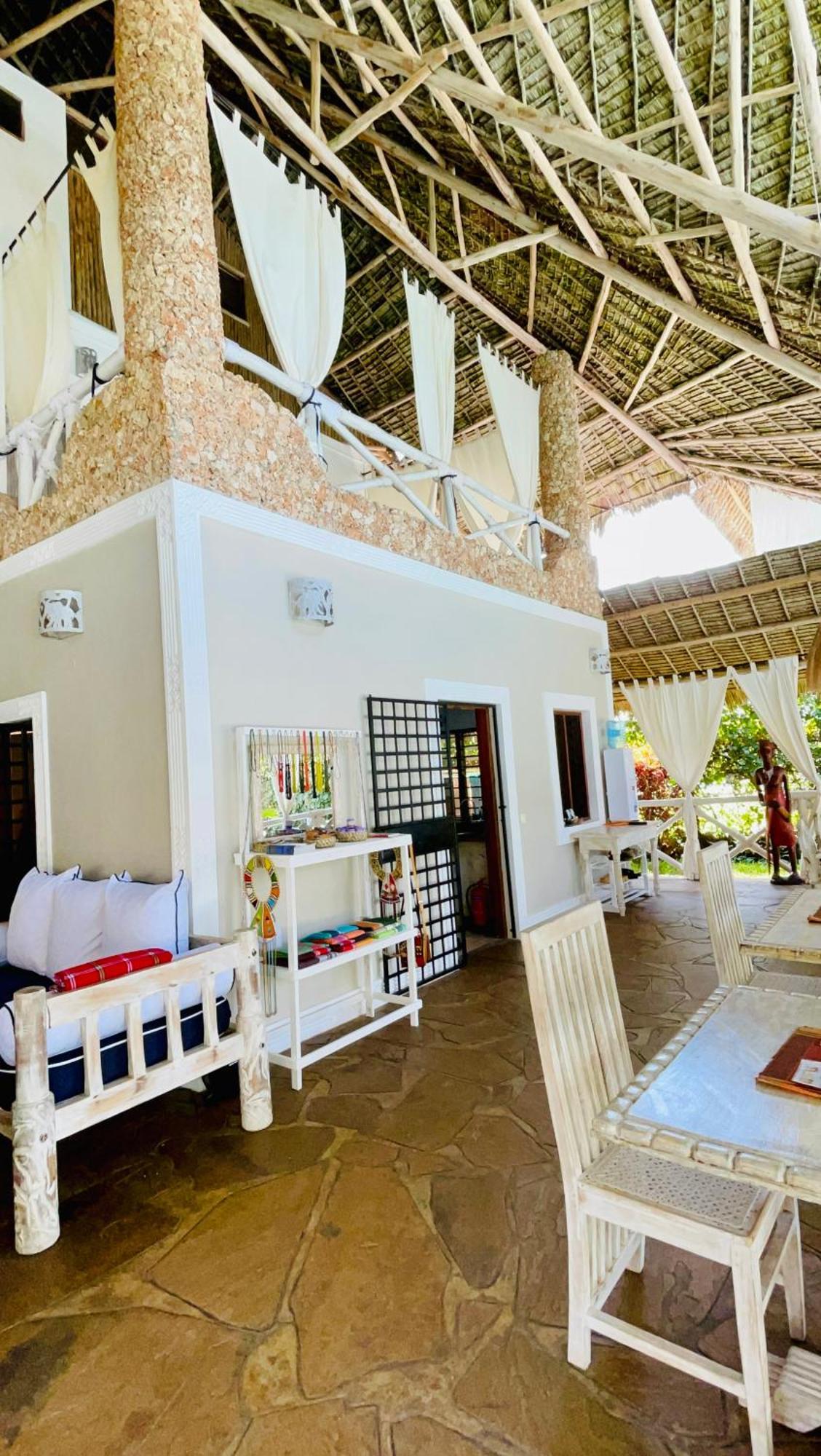 Bed and Breakfast Nyumba Ya Afrika Ватаму Экстерьер фото